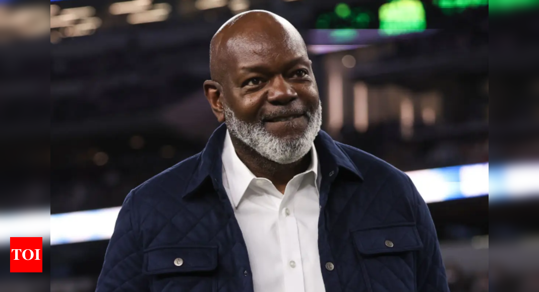 Emmitt Smith upset about Eli Manning’s Hall of Fame loss at the NFL Honors 2025