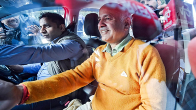 Delhi elections: Sisodia loses jung as seat-switch strategy fails to deliver pass marks