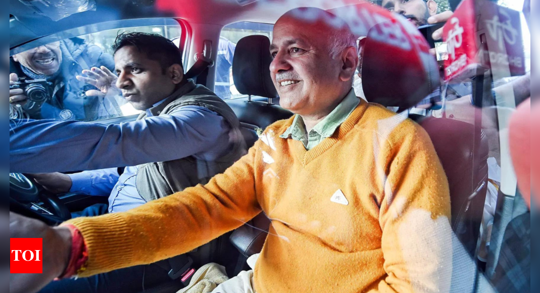 Delhi elections: Sisodia loses jung as seat-switch strategy fails to deliver pass marks