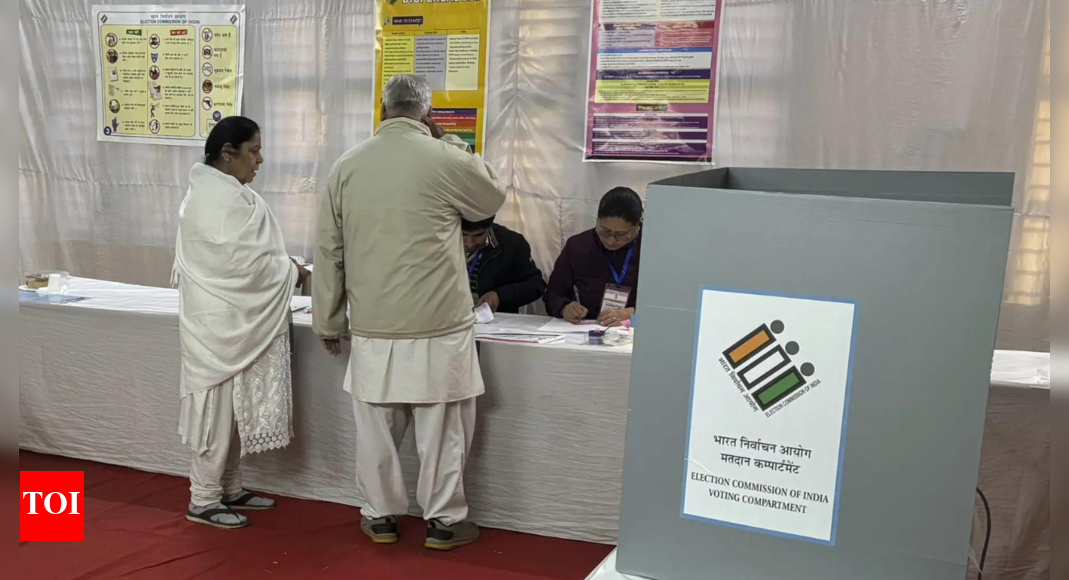 Delhi elections: Four reserved seats shed reservations