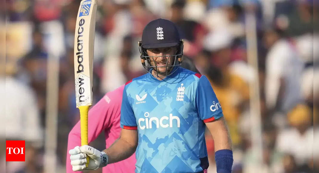 2nd ODI Live: Root, Duckett, Livingstone lift England to 304