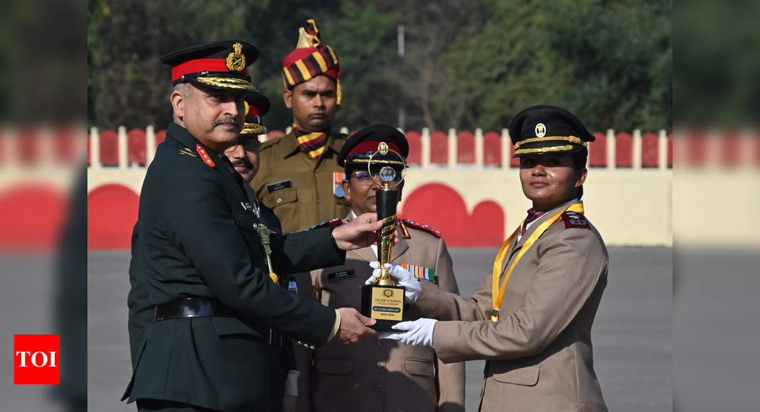 Lucknow girl tops 7th batch of nursing graduates, 40 cadets commissioned into military nursing service