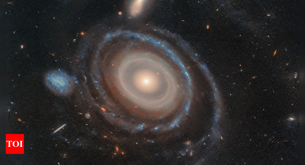 Nasa finds rare ‘bullseye’ galaxy with 9 star-filled rings, 250,000 light-years wide – The Times of India