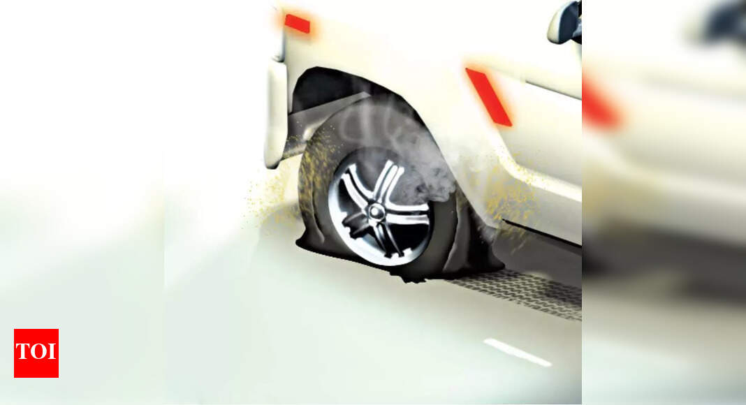 Five injured as car rams into tree after tyre bursts | Indore News ...