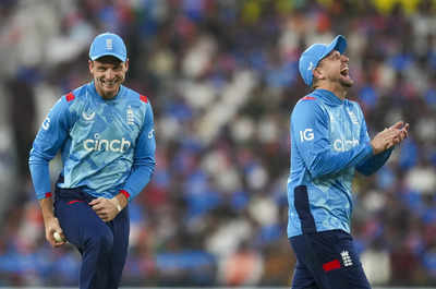 England set an unwanted record, become team with most defeats after posting 300-plus in ODIs