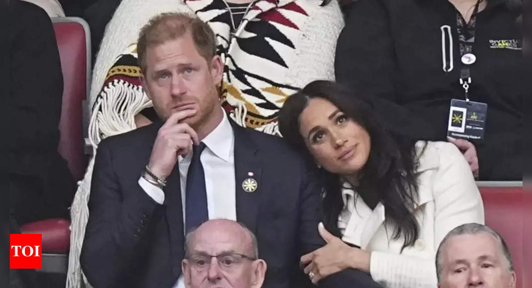 Meghan’s two-word message to Prince Harry as he breaks down at Invictus games