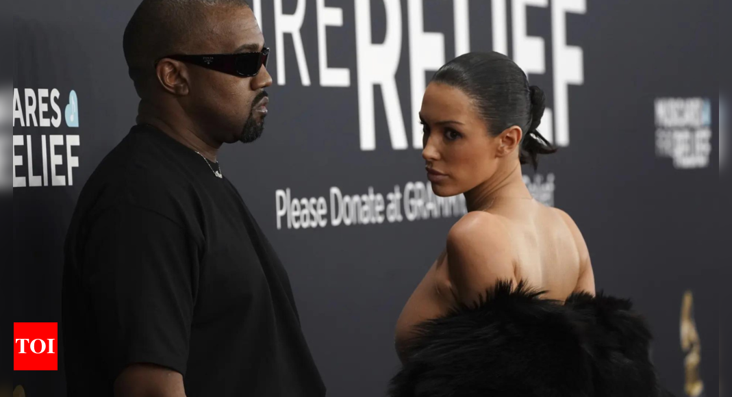 Kanye West’s website now sells swastika T-shirts after he said, ‘I’m a Nazi’ – The Times of India