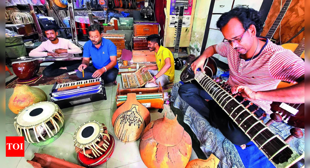 Miraj’s sitars find a home abroad but face an uncertain future