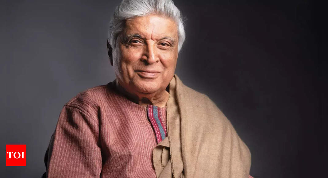 When Javed Akhtar clarified comedy doesn’t need to rely on cuss words: ‘Give gaali if’