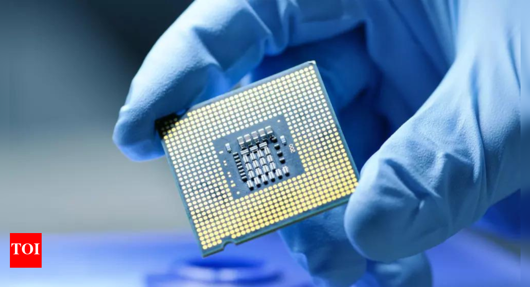 Semiconductor manufacturing tools maker Lam Research commits Rs 10,000 crore investment in India - The Times of India