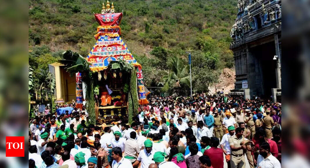 Devotees throng Subramaniyaswami Temple to celebrate Thai Poosam ...