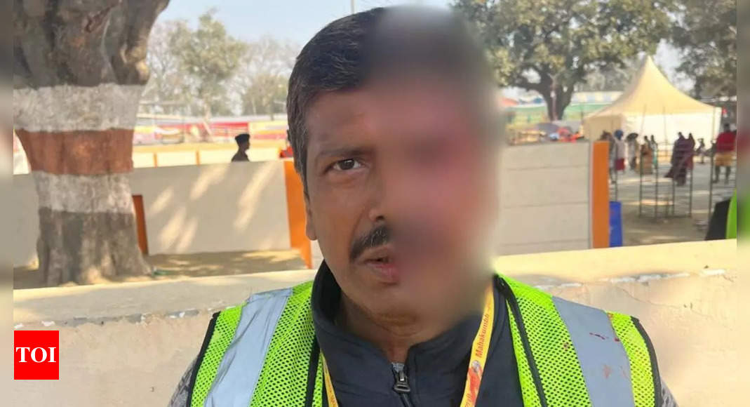 'Hit walkie-talkie': Ticket inspector in Maha Kumbh duty assaulted by railway cop