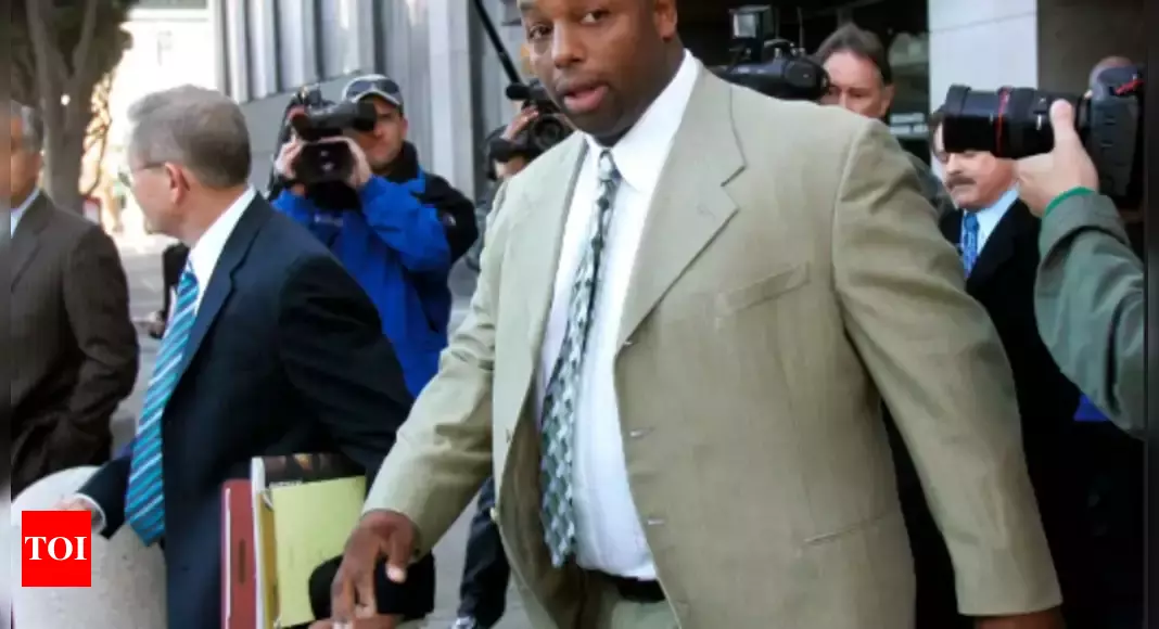 Dana Stubblefield Released From Prison After 2020 Rape Conviction—But Prosecutors Are Refiling Rape Charges