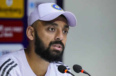 Why is Varun Chakravarthy not playing today’s IND vs ENG 2025 3rd ODI?