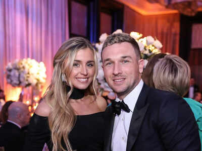 PICS: Alex Bregman's wife Reagan Bregman recaps 'slow days' of pregnancy as  the due date nears | MLB News - The Times of India