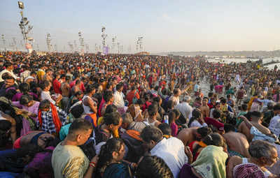 6 tips to protect eyes in Kumbh Mela 2025