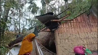 Unseasonal rain, storm wreaks havoc in Dibrugarh and Tinsukia districts, power hit