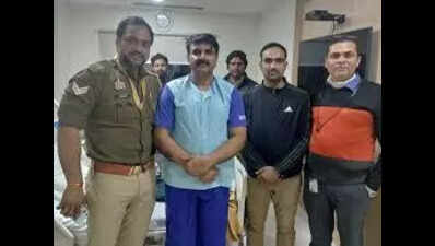 UP encounter cop seeks 'spiritual advice' after surviving gunshot ...