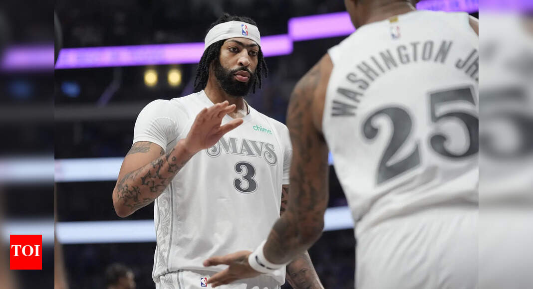 Will Anthony Davis play tonight against the Miami Heat? Latest update on the Dallas Mavericks star's injury report (February 13, 2025)