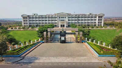NU departments to run UG courses too but questions of teaching staff persist