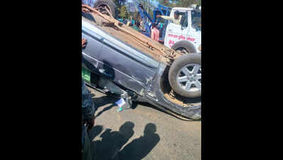 SUV collides with two cars on Chetak bridge, 3 injured | Bhopal ...