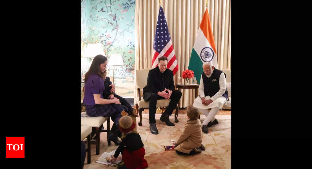 Elon Musk’s children receive PM Modi’s gift of ‘The Crescent Moon,’ RK Narayan’s classics and Panchatantra | World News – The Times of India