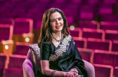 Nita Ambani looks breathtaking in elegant black silk saree during viral interview