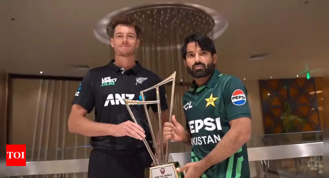Live Score: Pakistan vs New Zealand, tri-series final