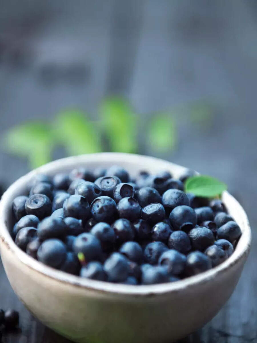 10 ways to add blueberries to breakfast   | Times of India