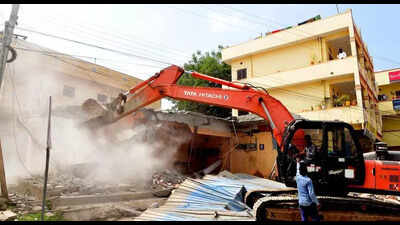 GHMC to follow SC norms before razing illegal buildings in city
