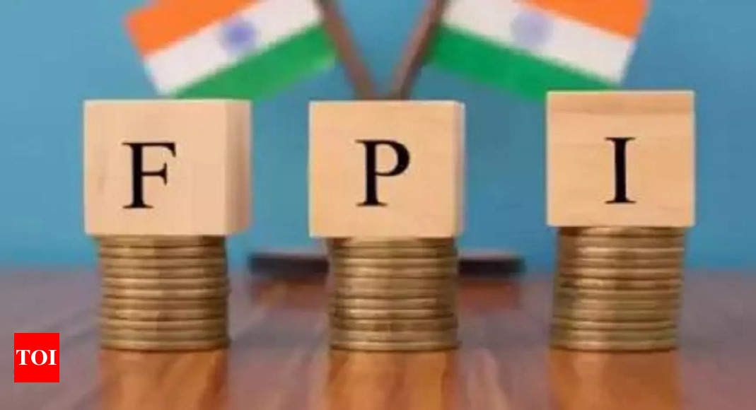 FPIs withdraw Rs 1 lakh crore from Indian markets in 1.5 months