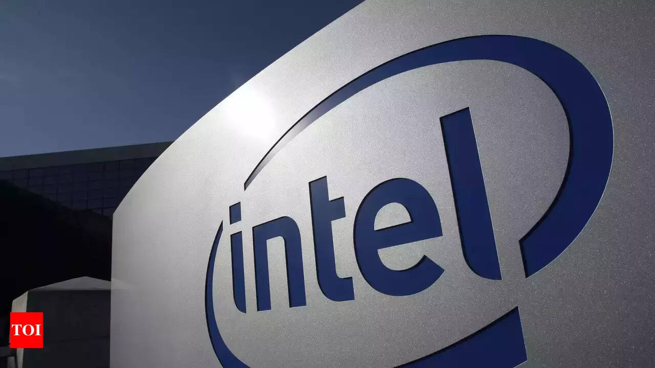 Intel sees 'Best week in 25 years', it's likely thanks to one of its  biggest rivals and Donald Trump - The Times of India