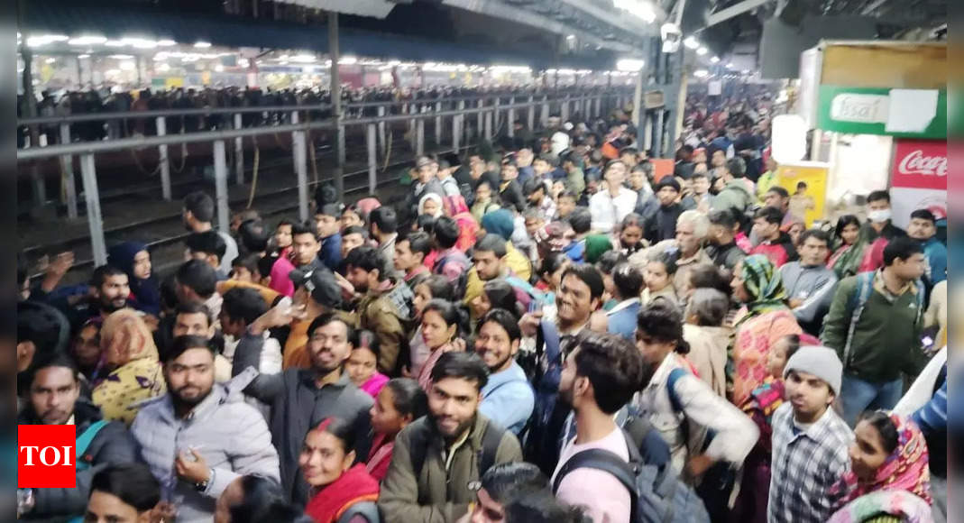 New Delhi Railway Station Stampede Live Updates: 'My thoughts are with all those who have lost their loved ones,' says PM Modi