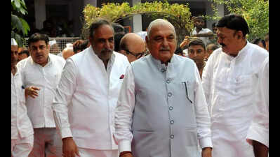 Cong announces candidates for mayoral, municipal council polls