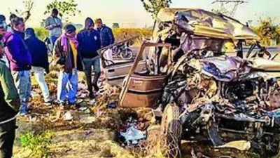 16 Kumbh devotees killed, 28 injured in 4 road crashes