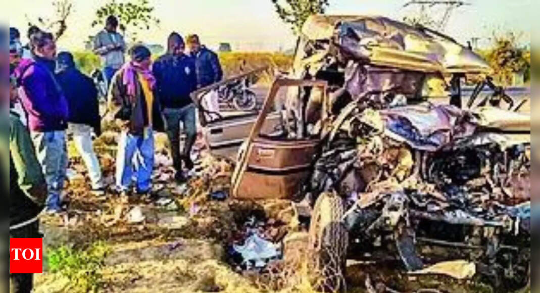 16 Kumbh devotees killed, 28 injured in 4 road crashes | India News ...