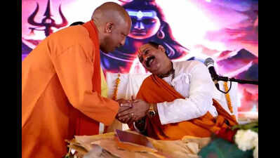 Yogi meets seers in Prayagraj