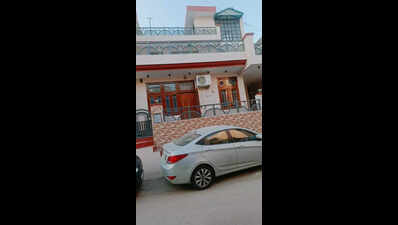 ACB raids PWD engr's premises in 4 cities, unearths massive wealth ...