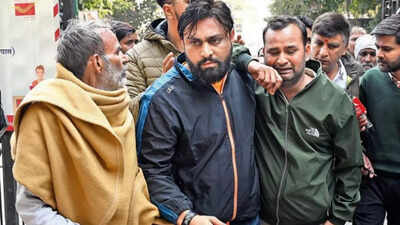 New Delhi Railway Station Stampede: Iron rod pierced my daughter's ...