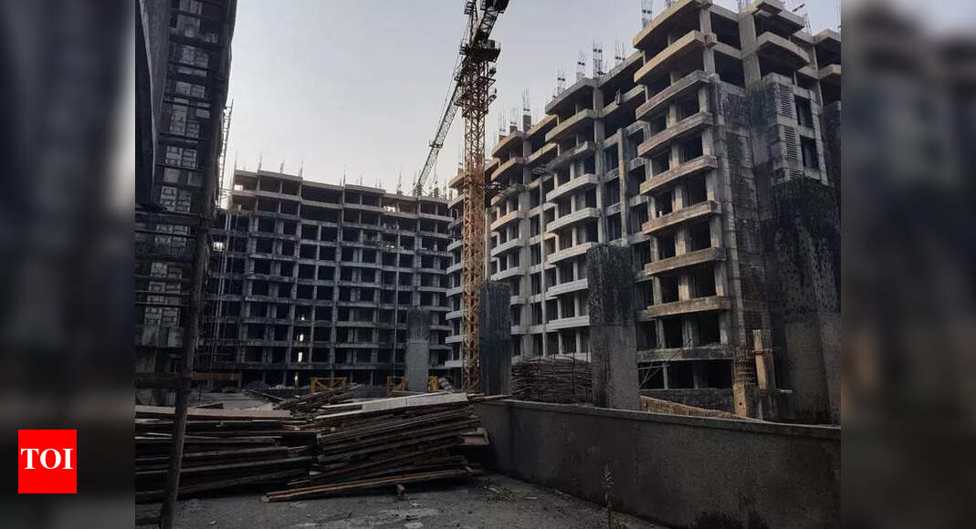 Mhada & SRA to expedite 17 joint slum rehab projects involving 25,000 ...