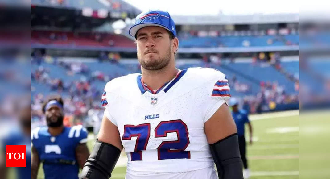 Why was Buffalo Bills offensive lineman Tommy Doyle forced to retire at the age of 26?