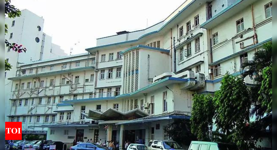 Tatas to inject Rs 500 crore in Mumbai's Breach Candy hospital to boost infrastructure