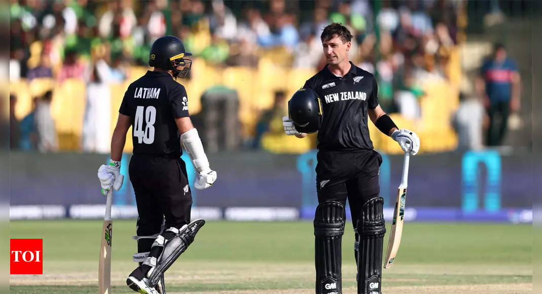 PAK vs NZ Live: Latham, Young tons power New Zealand to 320/5