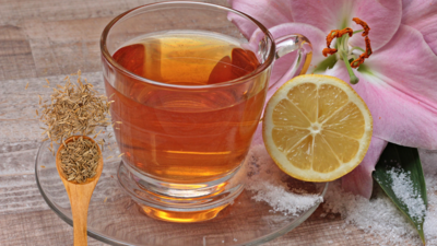 benefits of lemon honey water in morning