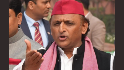 'UP CM careless towards education': Akhilesh on Yogi's remark on Urdu