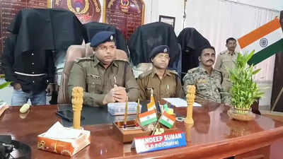 Eight Youth Arrested with Brown Sugar in Chatra Police Raid