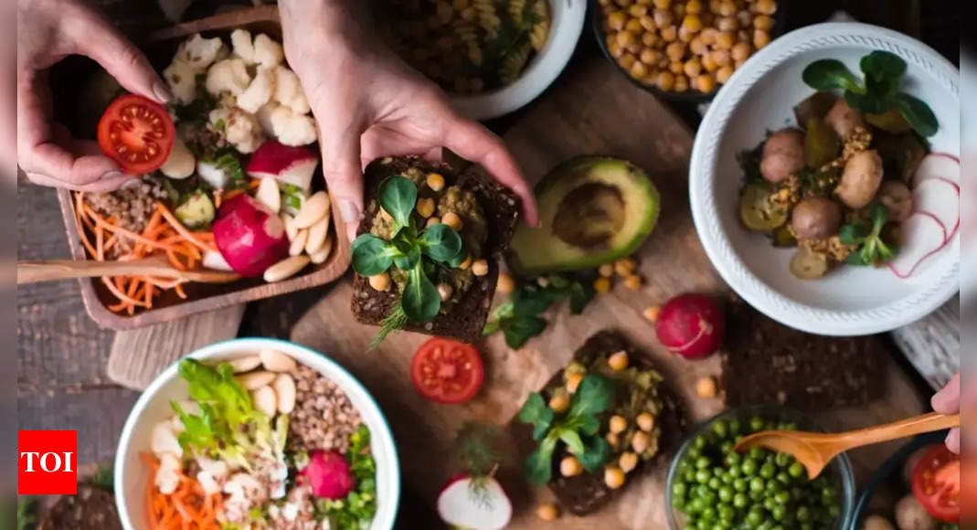 Planning to go ‘raw vegan’? Here’s what might happen to your body