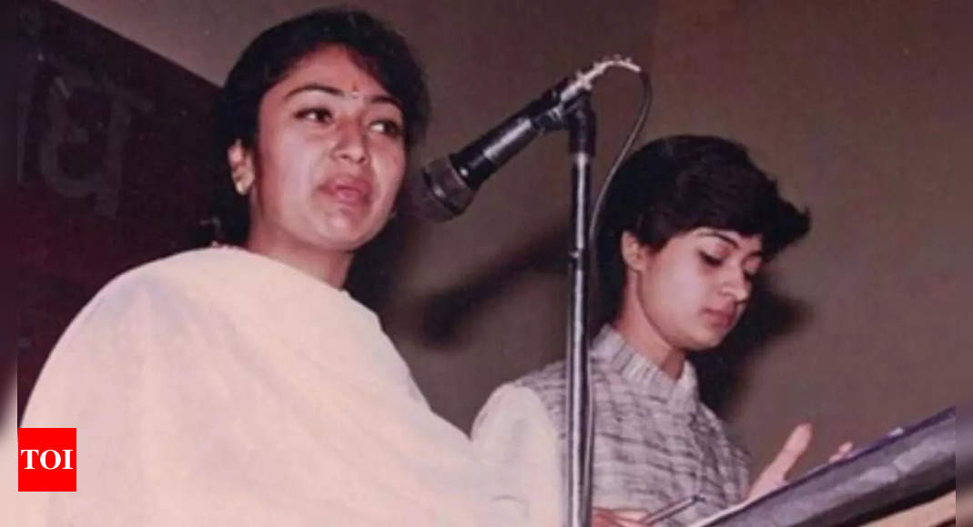 30 years ago, they took oath together: Alka Lamba’s nostalgic photo with Delhi CM designate Rekha Gupta, goes viral