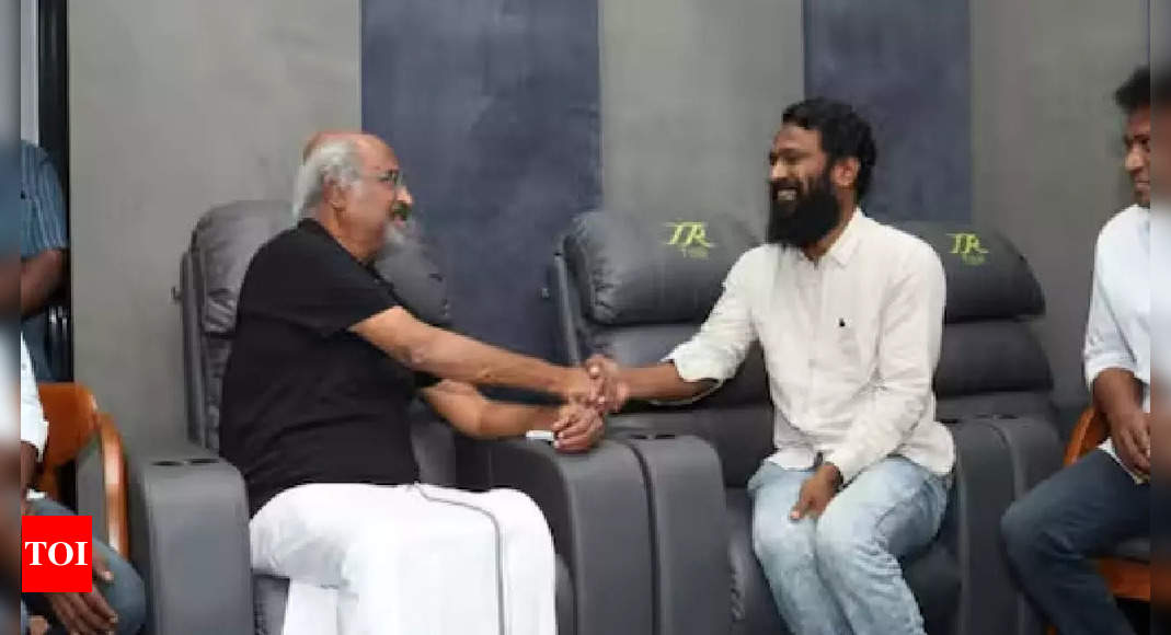 Is Rajinikanth teaming up with Vetri Maaran after being impressed by the script?