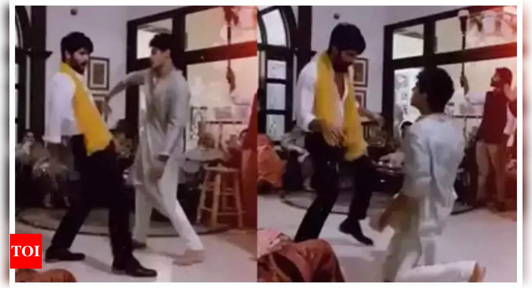 Throwback: When Shahid Kapoor and Ishaan Khatter set the Gram on fire with their dance moves